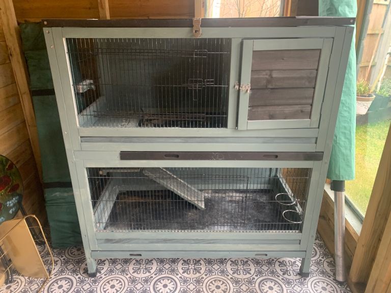 Rabbit/Guinea pig Hutch