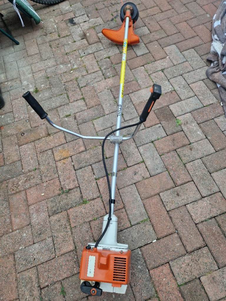 Stihl FS 160 Petrol Strimmer / Brushcutter – Good Working Order