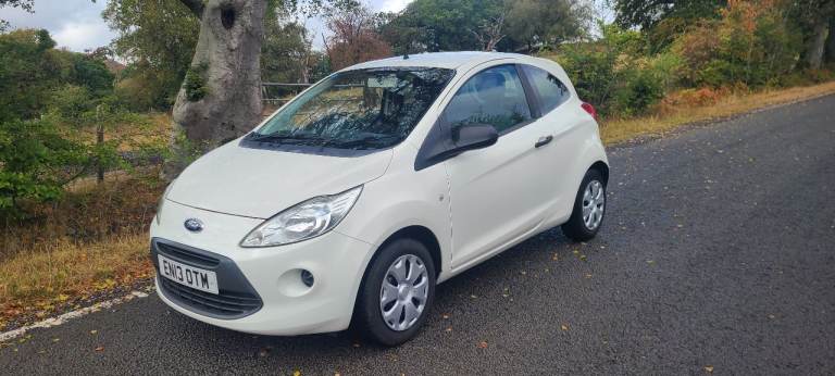 Ford, KA, Hatchback, 2013, Manual, 1242 (cc), 3 doors