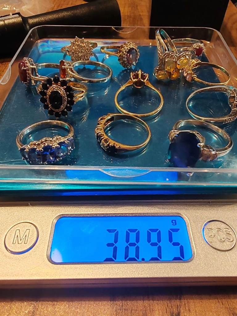 WANTED **** ALL GOLD / SILVER ITEMS