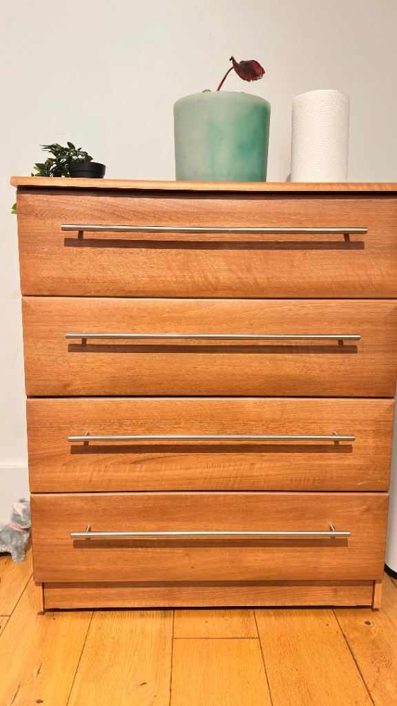 Chest of drawers with two matching bedside stands