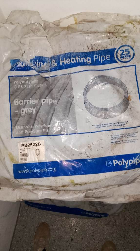 Brand new water pipe 