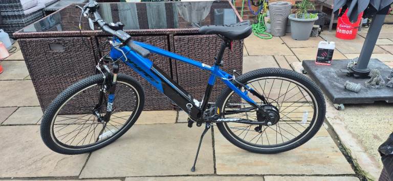 Hyper 26 inch electric mountain bike