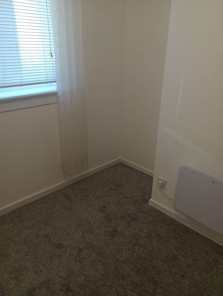 2 Bed 1 Bathroom Ground floor Apartment