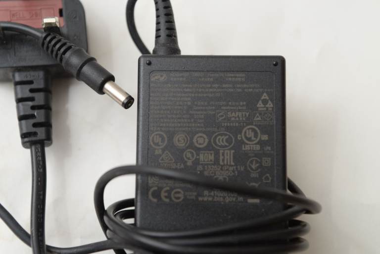  AD10110LF 534-000688 AC Power Adapter for Logitech Racing Wheel G25 G27 G29 G920 G940