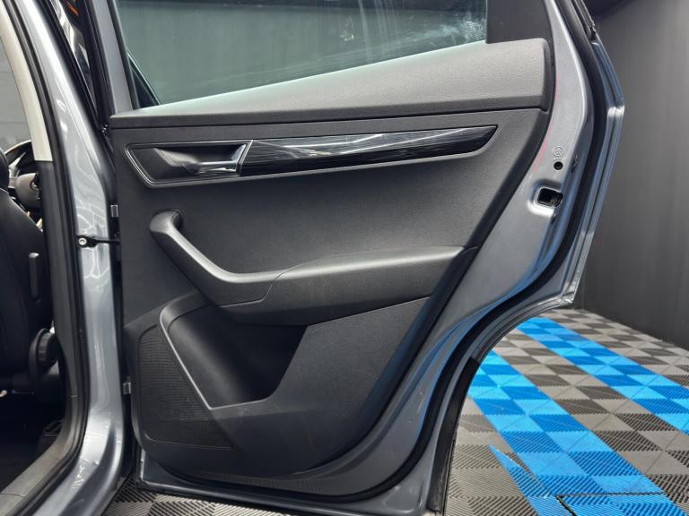 2018 Skoda Karoq 2.0 TDI SE L 4x4 5dr DSG ESTATE DIESEL Automatic