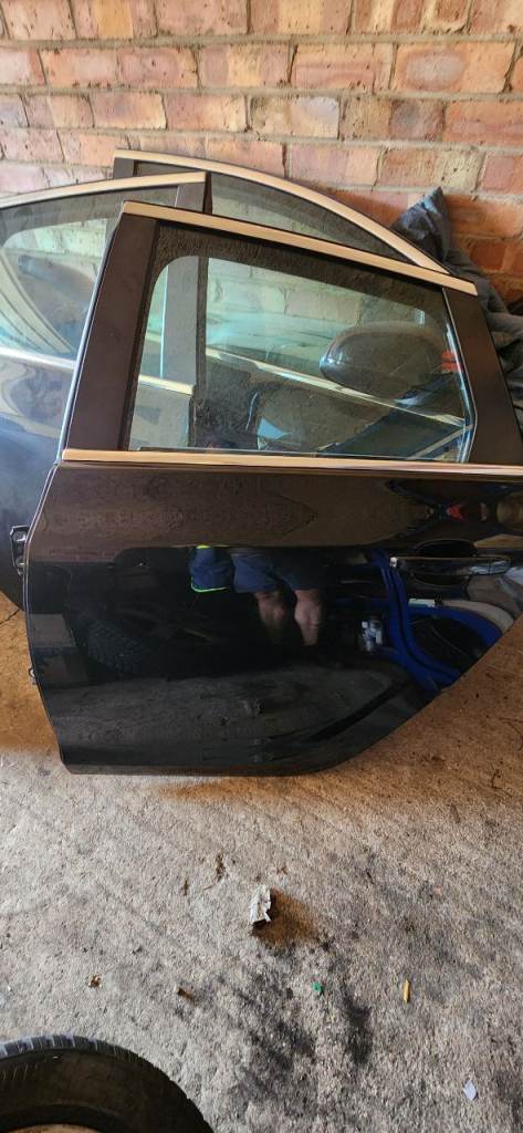 Astra j rear passenger door