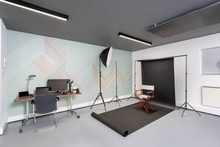 Chester - CH4 8BU \ Workshop Space with Flexible Use in Basepoint Red Hill House