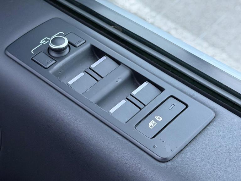 2019 Land Rover Discovery 2.0 SD4 HSE Auto 4WD Euro 6 (s/s) 5dr ESTATE Diesel Automatic