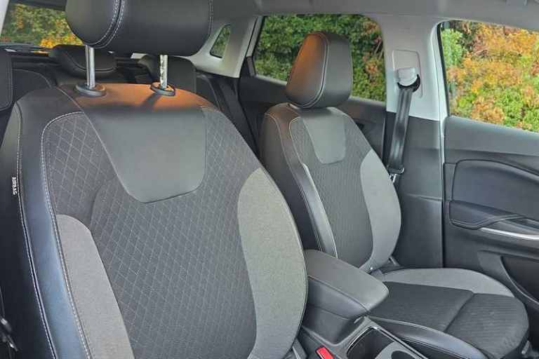 2022 Vauxhall Grandland 1.2 Turbo Elite 5dr HATCHBACK PETROL Manual