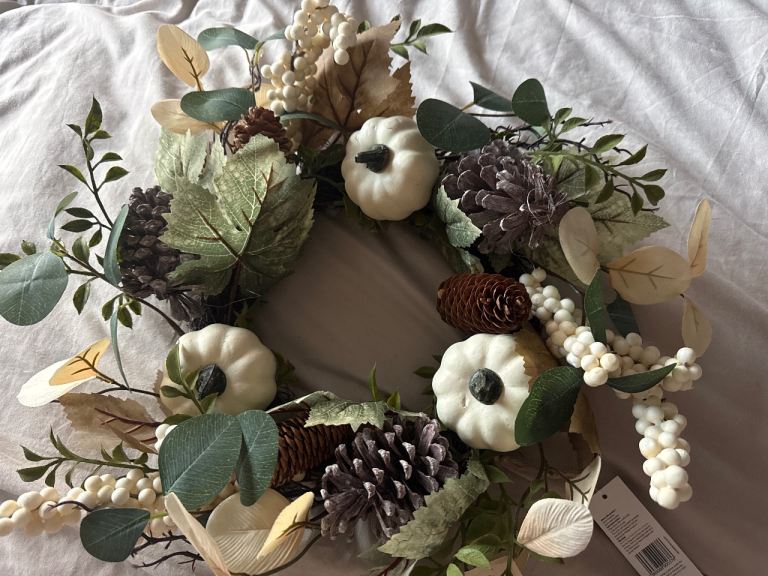 Autumn/Winter Decorative Wreath with Pumpkins and Pinecones