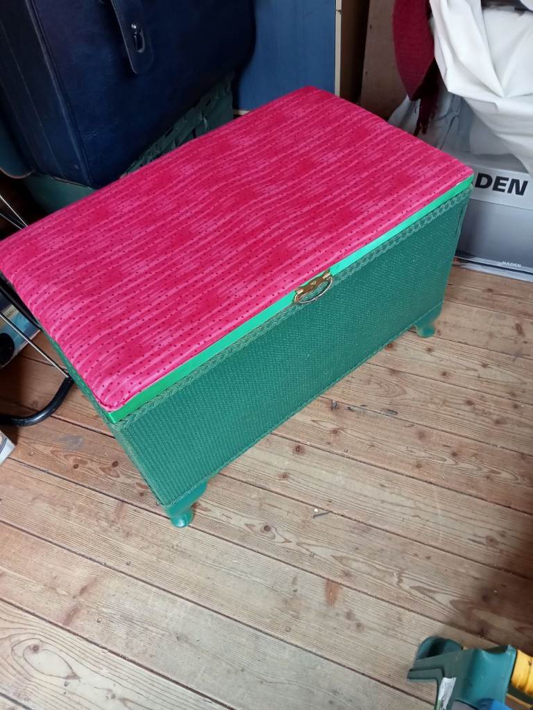 Ottoman storage box