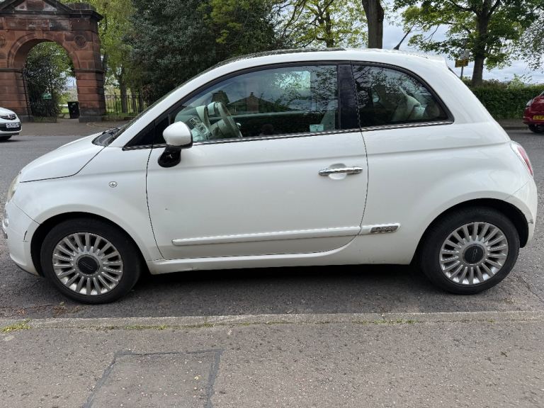 Fiat 500 1.2 lounge  Low miles only 68k ✅ (unlike ford fiesta or Vauxhall Corsa)