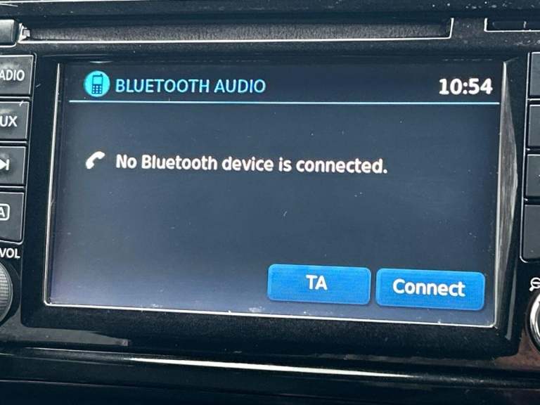 2017 Nissan Juke 1.2 DIG-T N-Connecta SUV 5dr Petrol Manual Euro 6 (s/s) (115 ps) SUV PETROL Manual