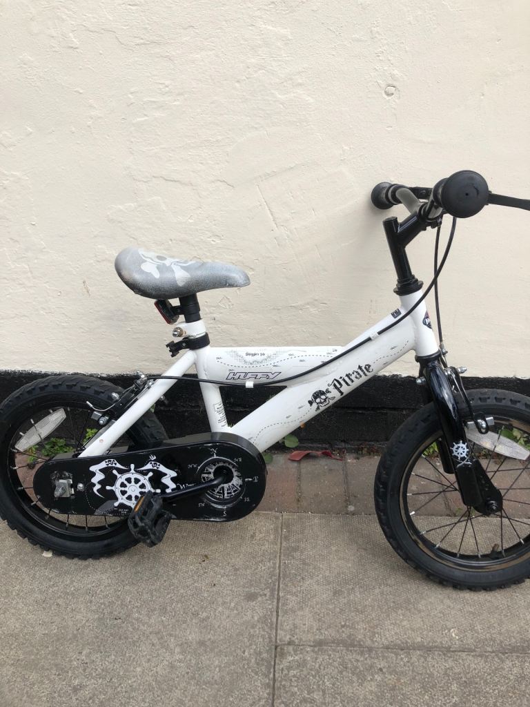 14 inch huffy  boys mountain bike 