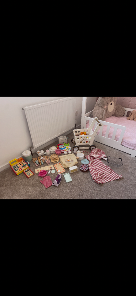 Large Bundle of Kids' Play Food, Kitchen, and Shop Toys