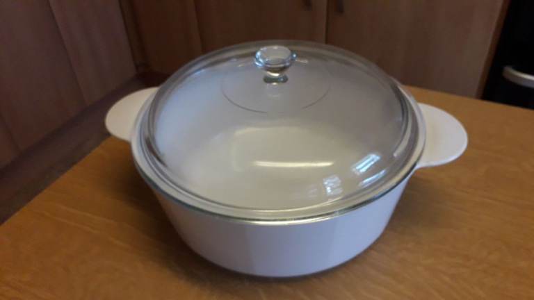 Corning France 10 inch Casserole Dish