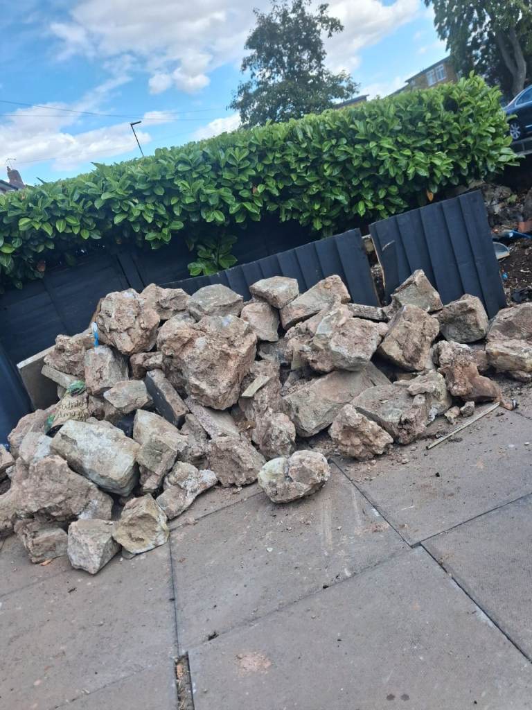 Large Pile of Reclaimed Stone/Rubble – Ideal for Filling/Hardcore