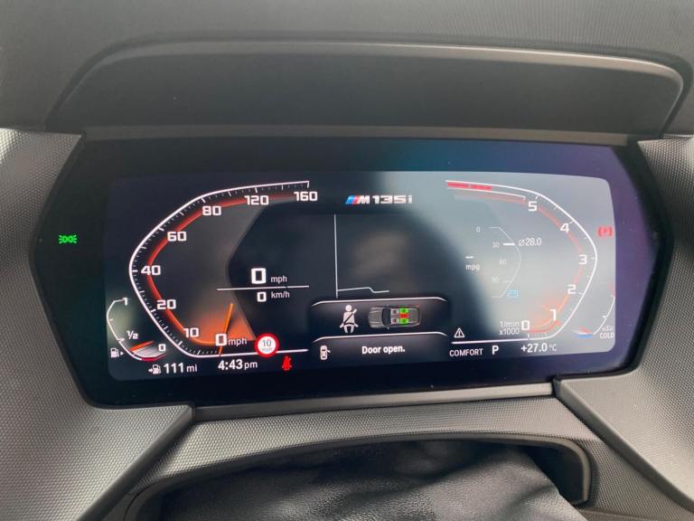 2023 BMW 1 Series 2.0 M135i Auto xDrive Euro 6 (s/s) 5dr HATCHBACK Petrol Automatic
