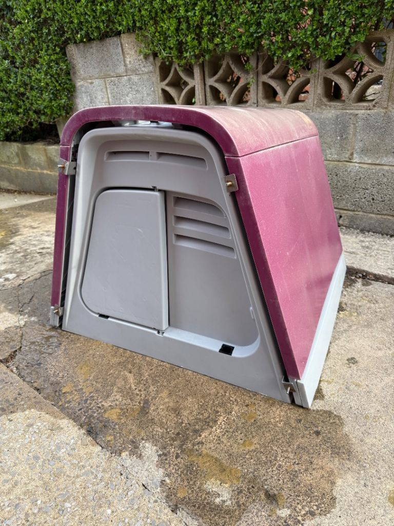 Omlet Eglu rabbit hutch 