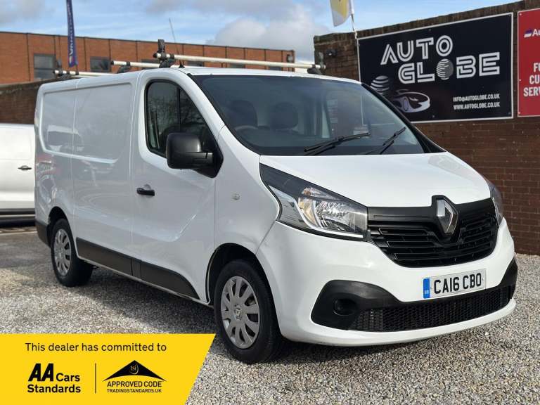 2016 Renault Trafic 1.6 dCi 27 Business+ SWB Standard Roof Euro 5 5dr PANEL VAN Diesel Manual