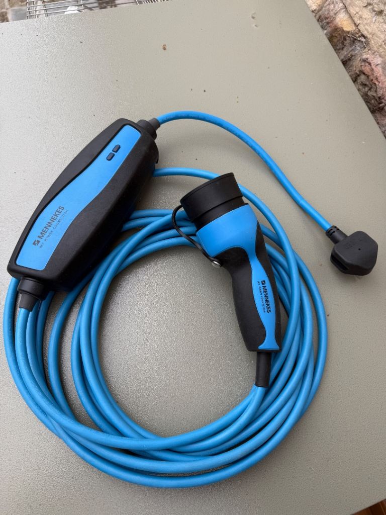 EV charger 10A (original Mazda CX-60)