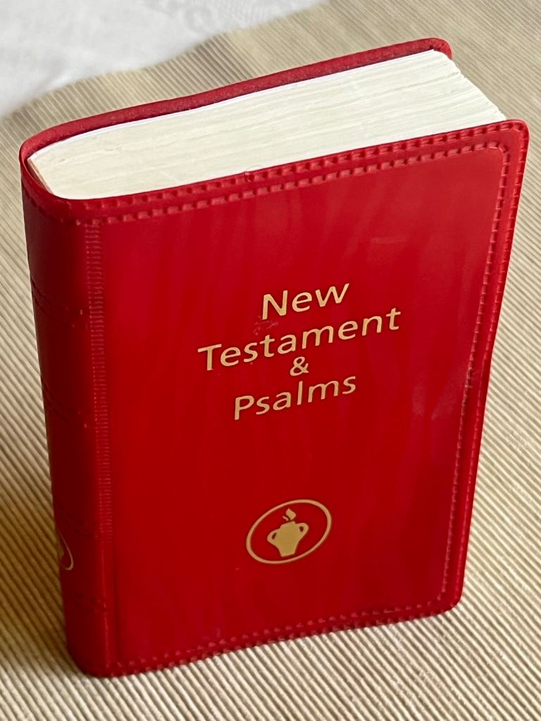 Gideons International New Testament & Psalms Pocket Bible Red School Edition Vintage Annotated