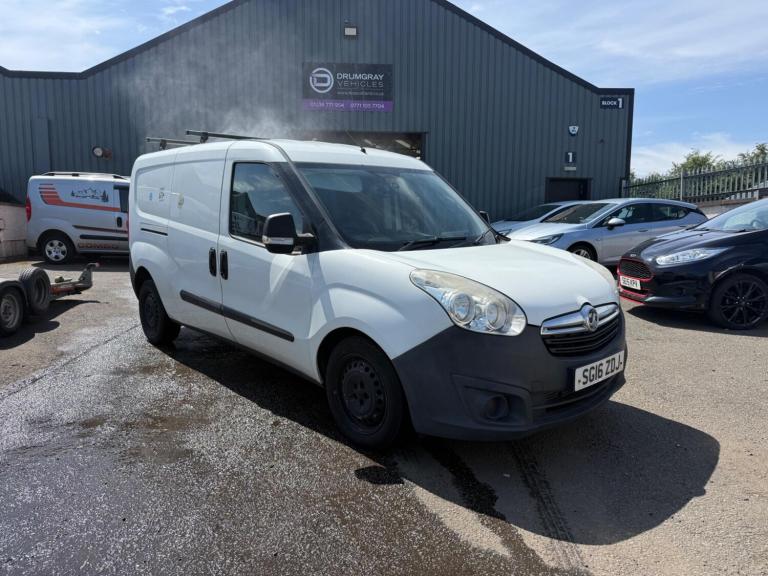 2016 Vauxhall Combo 1.6 CDTi 2300 16v FWD L2 H1 (s/s) 3dr PANEL VAN Diesel Manual