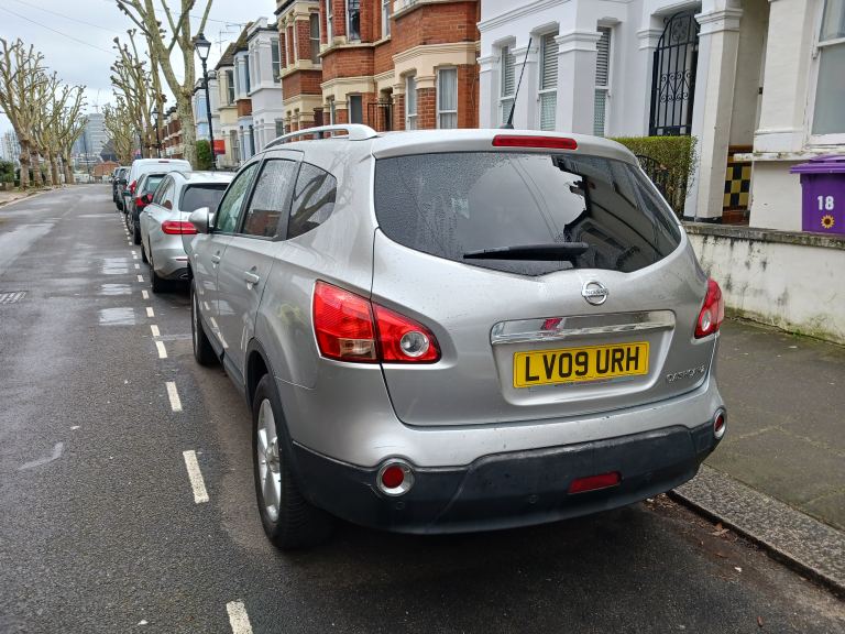 Nissan, QASHQAI+2, Hatchback, 2009, Manual, 1598 (cc), 5 doors