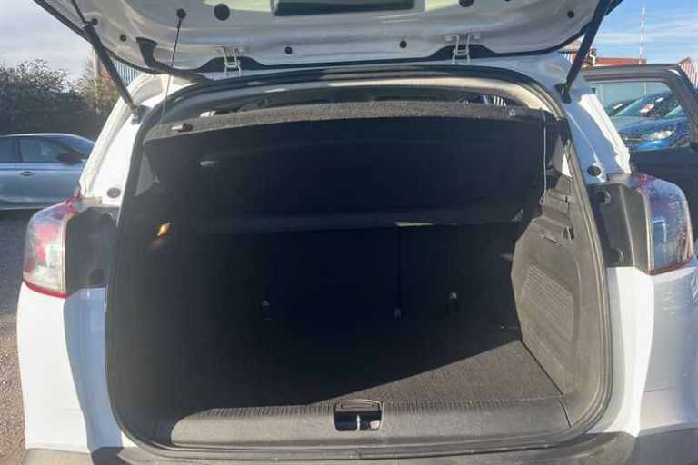 2019 Vauxhall Crossland X 1.2T ecoTec [110] SE 5dr [6 Speed] [S/S] HATCHBACK PETROL Manual