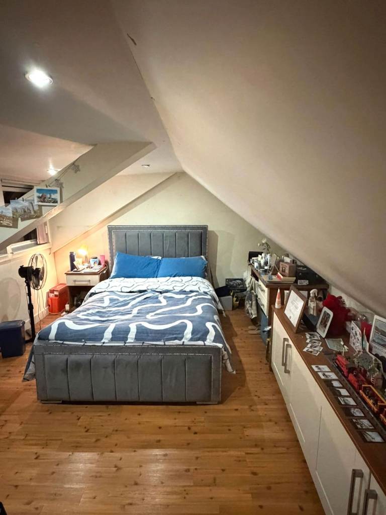 Ensuuite Room Available All Bills Included-Didsbury-M20