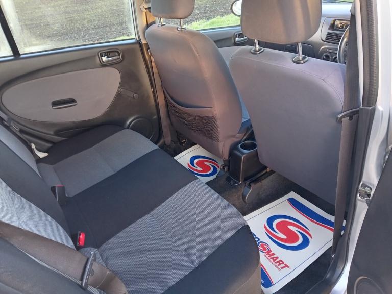 2004 DAIHATSU CHARADE 1.0 SL 5dr Auto SHOWROOM CONDITION