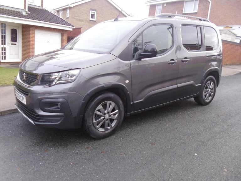 2023 Peugeot RIFTER HORIZON TD WHEELCHAIR ACCESS 