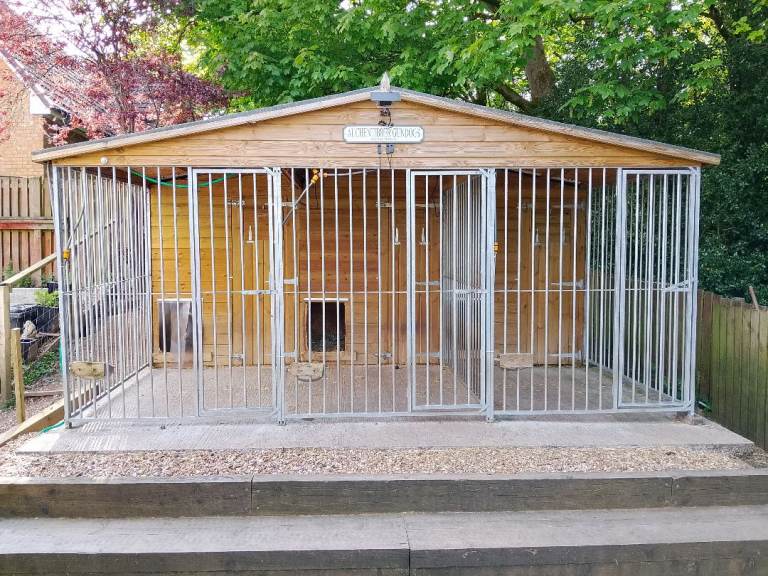 Dog kennel block of 3.