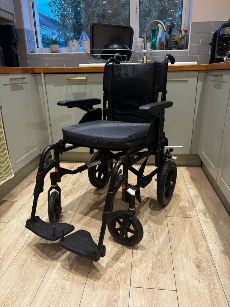 Invacare Action 2NG Wheelchair – Black, Good Condition