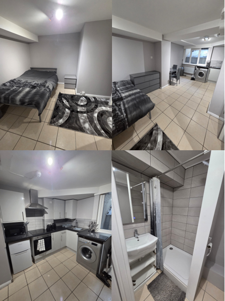 Double Studio near the centre of Brighton and close to the sea