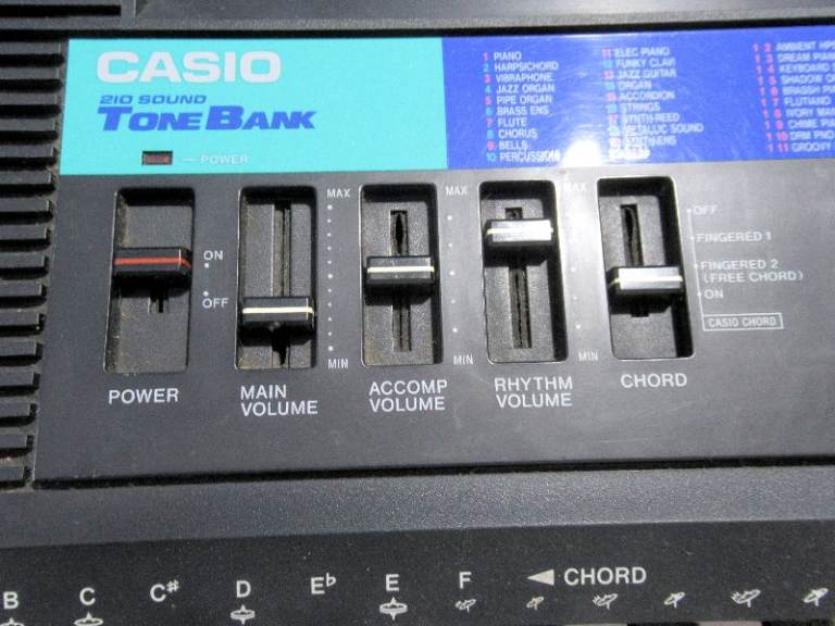 Casio CT-615 Electronic Keyboard 210 Sound Tone Bank 
