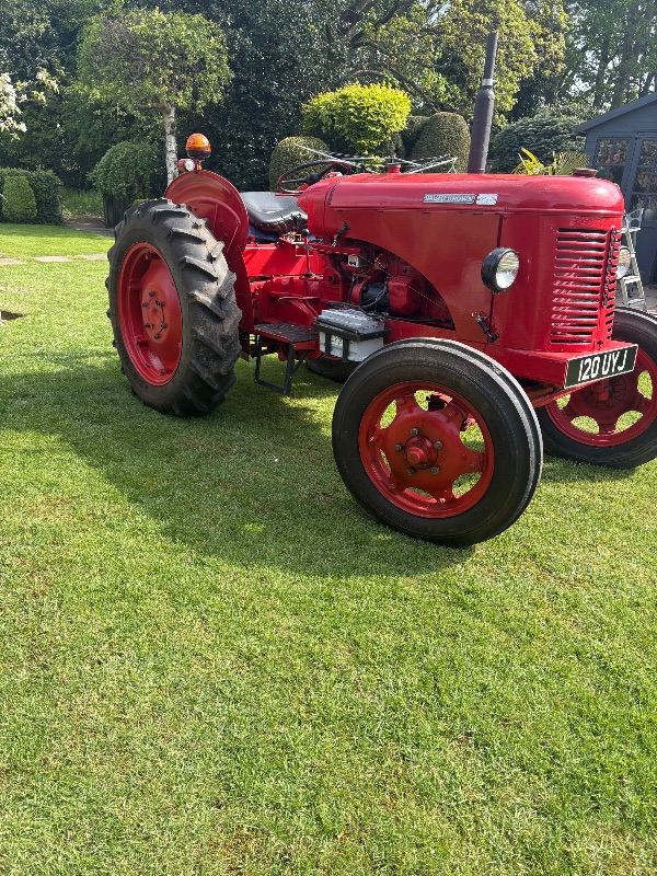 David Brown 25d tractor - fully restored 