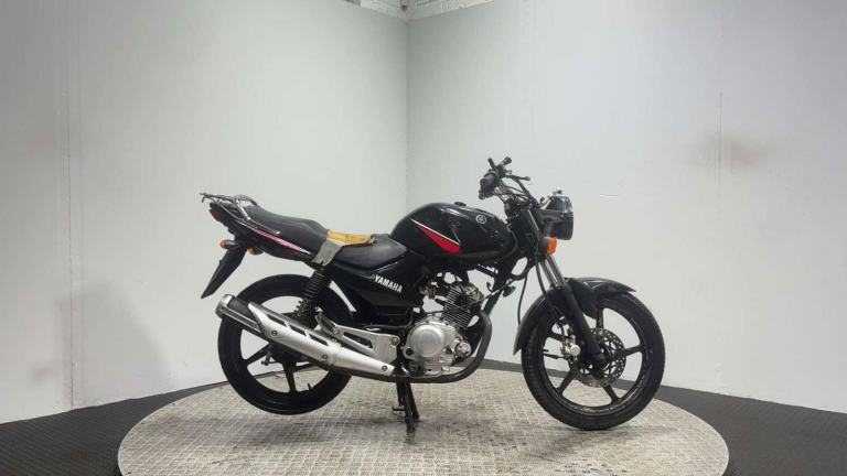 Yamaha YBR 125 2012 ONLY 14K PROJECT BIKE LEARNER SPARES OR REPAIR 125CC