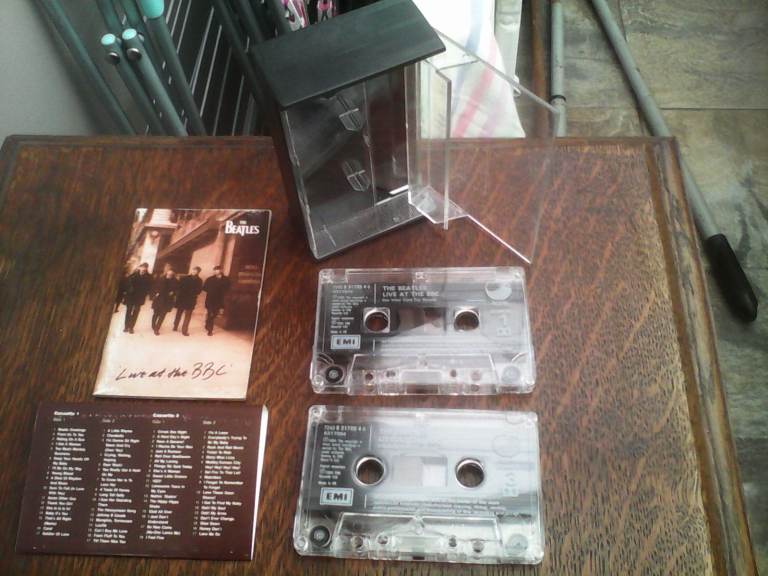 THE BEATLES 2 OF(1 IS A DOUBLE)PLUS 1 JOHN LENNON AND 2 PAUL McCARTNEY CASSETTE TAPES