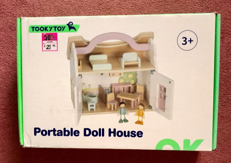 Cute Portable Wooden Dolls House. As New.
