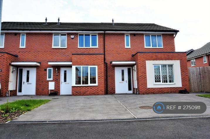 2 bedroom house in Wardle Street, Manchester, M40 (2 bed) (#2750911)