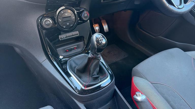 2016 Ford Fiesta 1.0 EcoBoost 140 Zetec S Black 3dr Petrol Hatchback Hatchback Petrol Manual