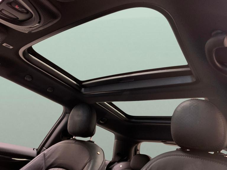 2020 MINI Electric Hatch Cooper SE 32.6kWh Level 3 Hatchback 3dr Electric Auto (184 ps) - PAN ROO...