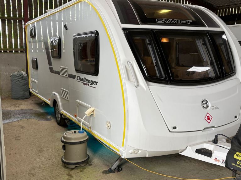 Swift Challenger Sport 585 6 Berth Caravan for sale 