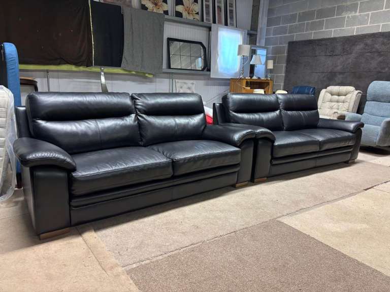 Modern Style Black Leather 3 and 3 Seater Sofas 