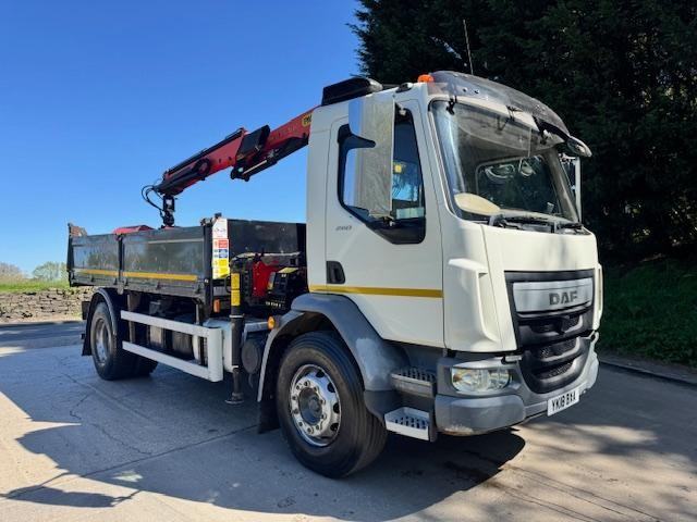 2018 18 DAF LF 230 E6 dropside tipper c/w palfinger PK11.001 crane & grab