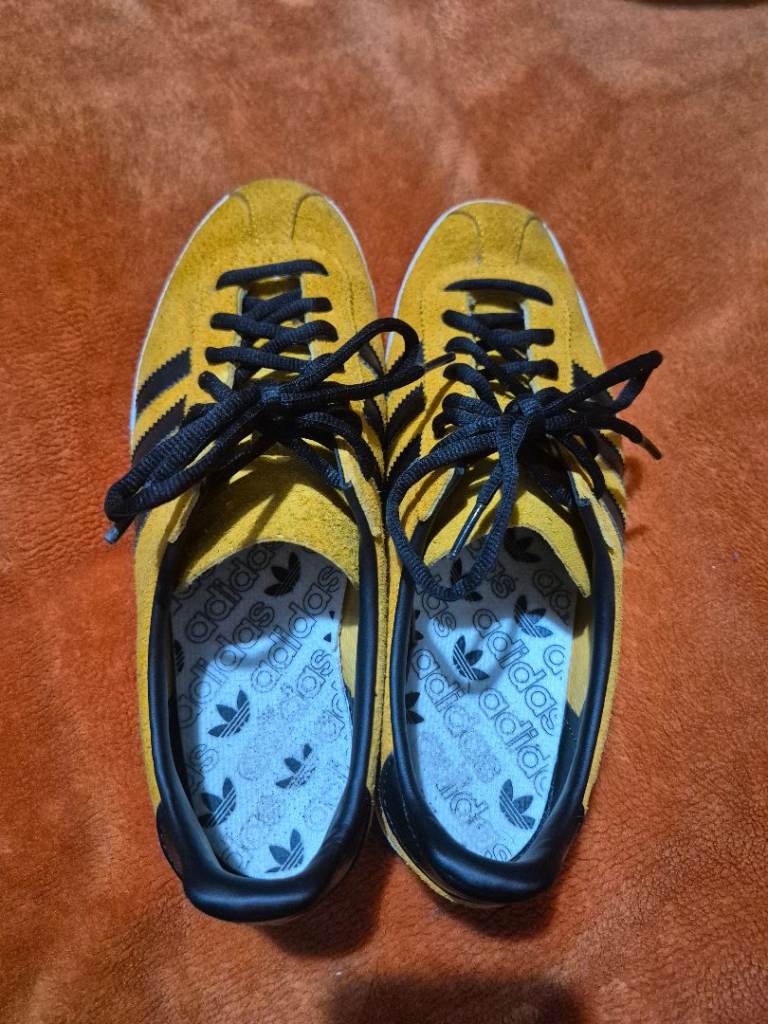 Adidas Mexicana Trainers UK size 9