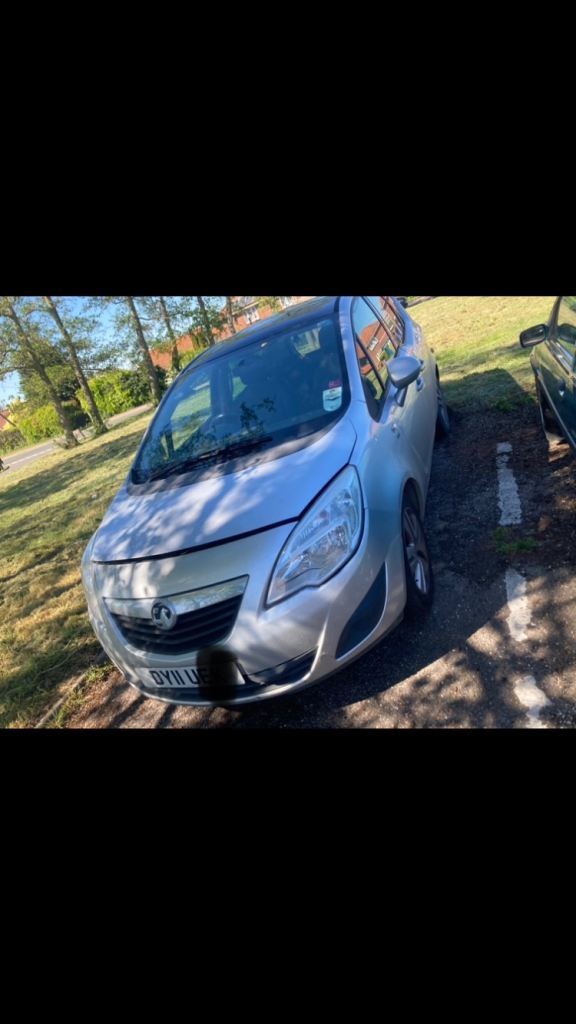 Vauxhall Meriva Se Vvt Ecotec-4 1.4 petrol 2012 silver (breaking for parts)