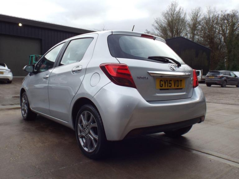  Toyota Yaris 1.33 Dual VVT-i Excel Euro 5 5dr Euro 5 Petrol Manual
